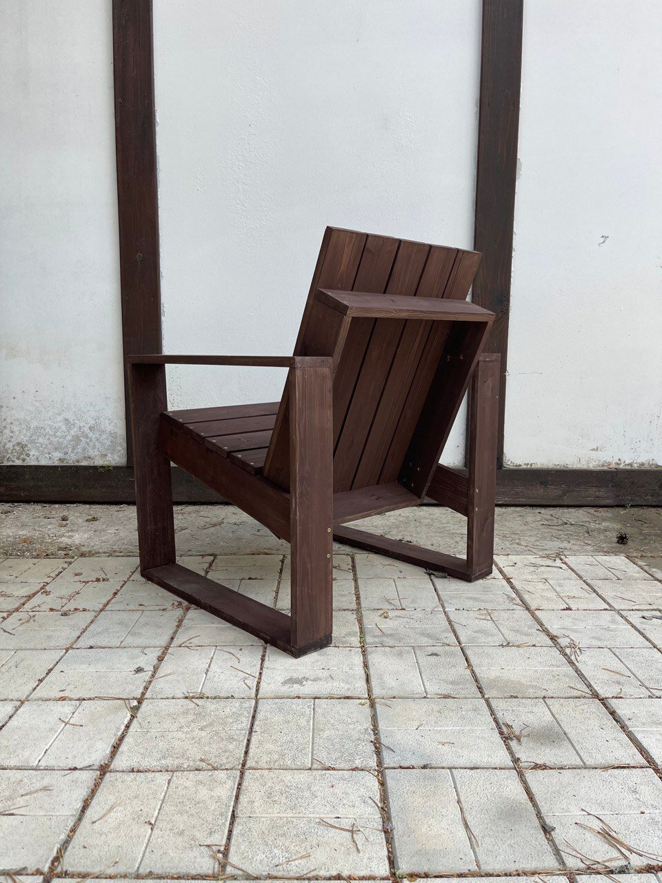 Садовое кресло NORTHERN CLASSIC из дерева темный - фотография № 2