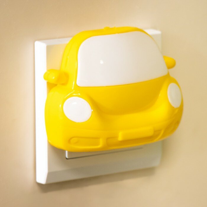 Настенные RISALUX Ночник "Машинка" LED желтый 7х8х7 см - фотография № 2