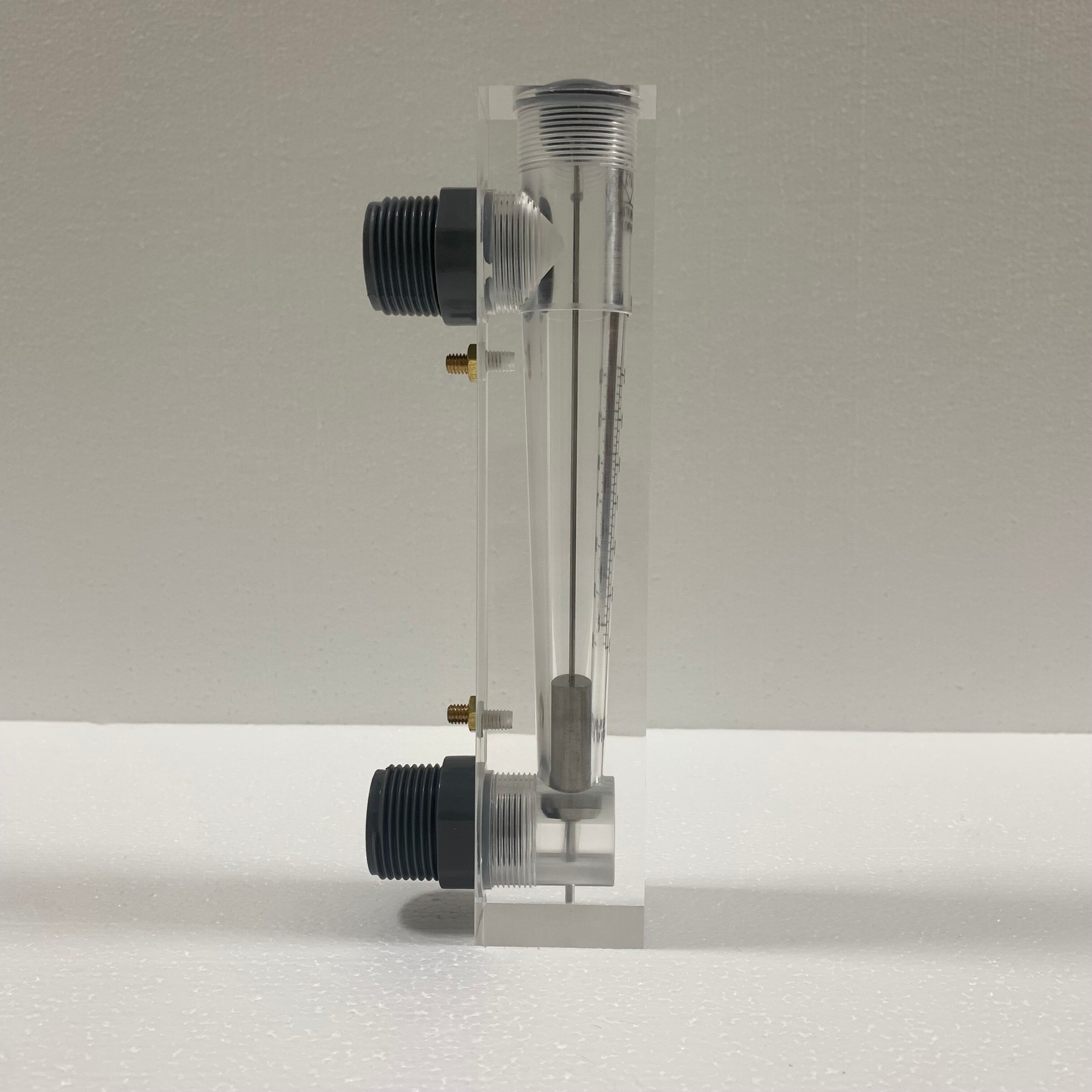 Ротаметр (расходомер) воды LZM-25Z, диапазон измерения 5-25 г/м и 10-130 л/м, акриловый корпус, фитинги ПВХ, без регулятора расхода - фотография № 4