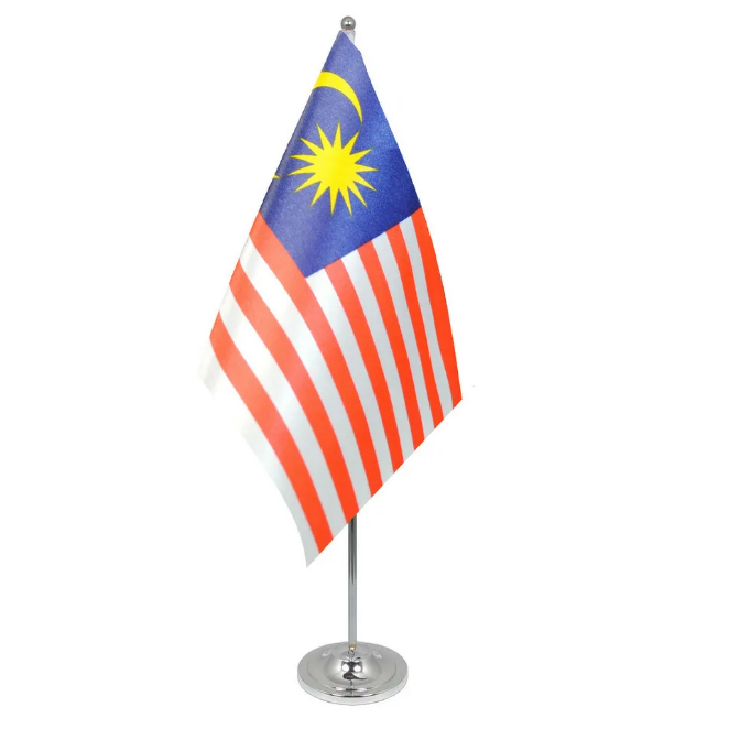 Настольный флажок Малайзии 15х22 см