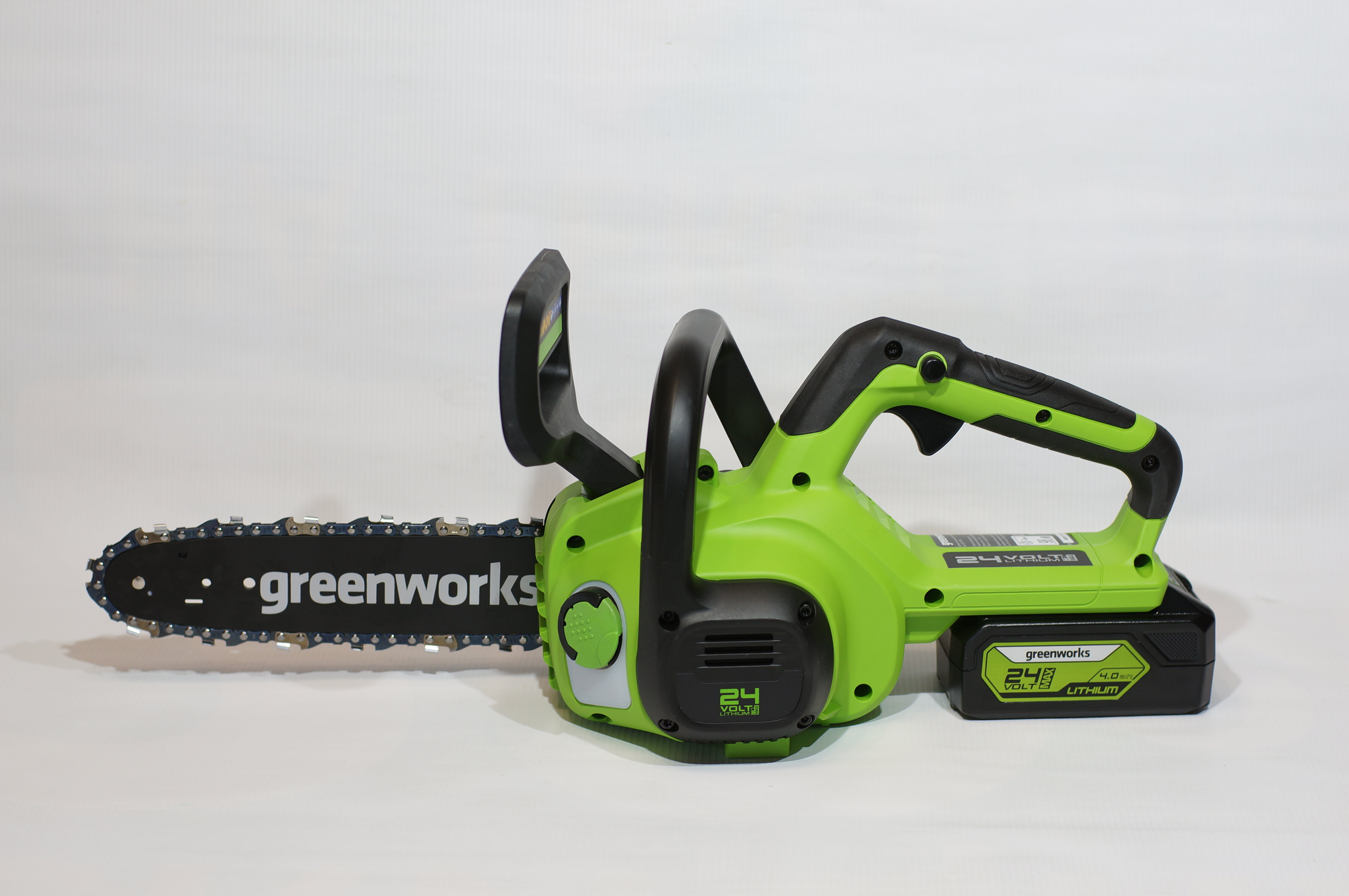 Цепная пила аккумуляторная Greenworks Арт. 2007007, 24V, 30см, бесщеточная, без АКБ и ЗУ - фотография № 8