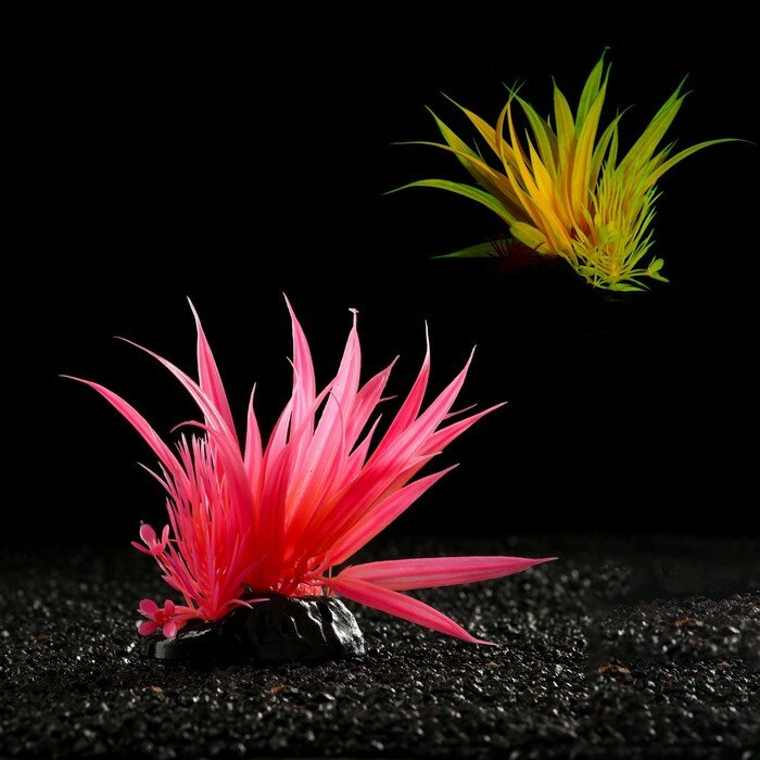 Растение искусственное аквариумное, светящееся, 10 см, красное - фотография № 1
