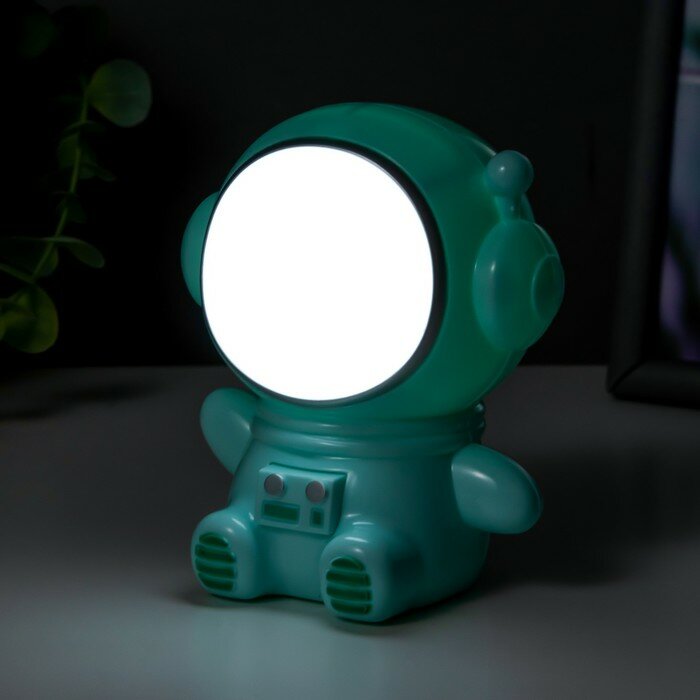 Ночник "Космонавт" LED 1.5Вт USB АКБ зеленый 9,5х8х10,5 см - фотография № 3