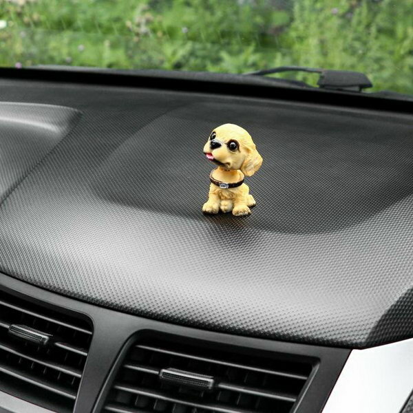 Собака на панель авто качающая головой мини спаниель