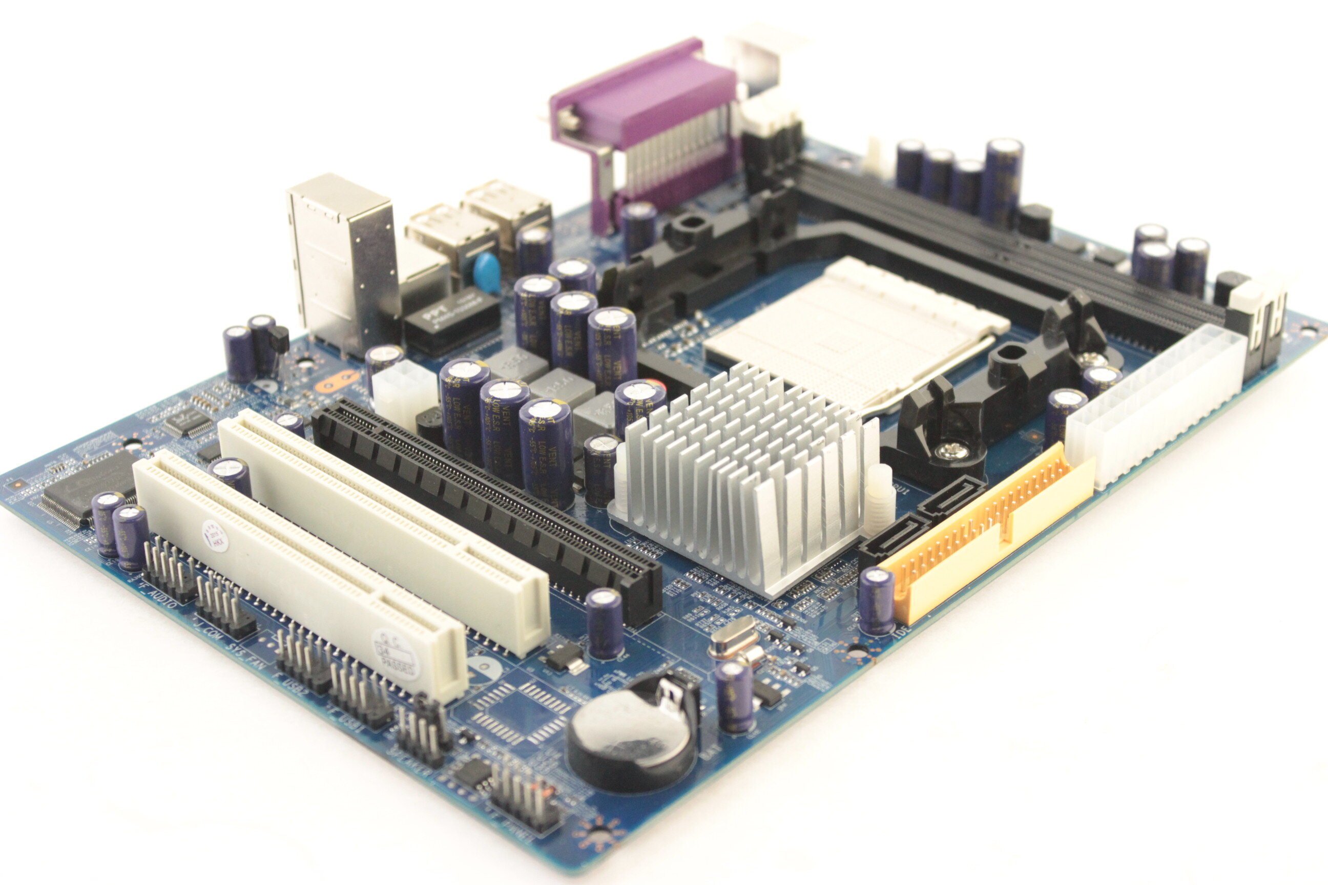 Материнская плата Socket AM2 C61 PCI-E+VGA+GbLAN 2xSATA-II 2xDDRII mATX RETAIL