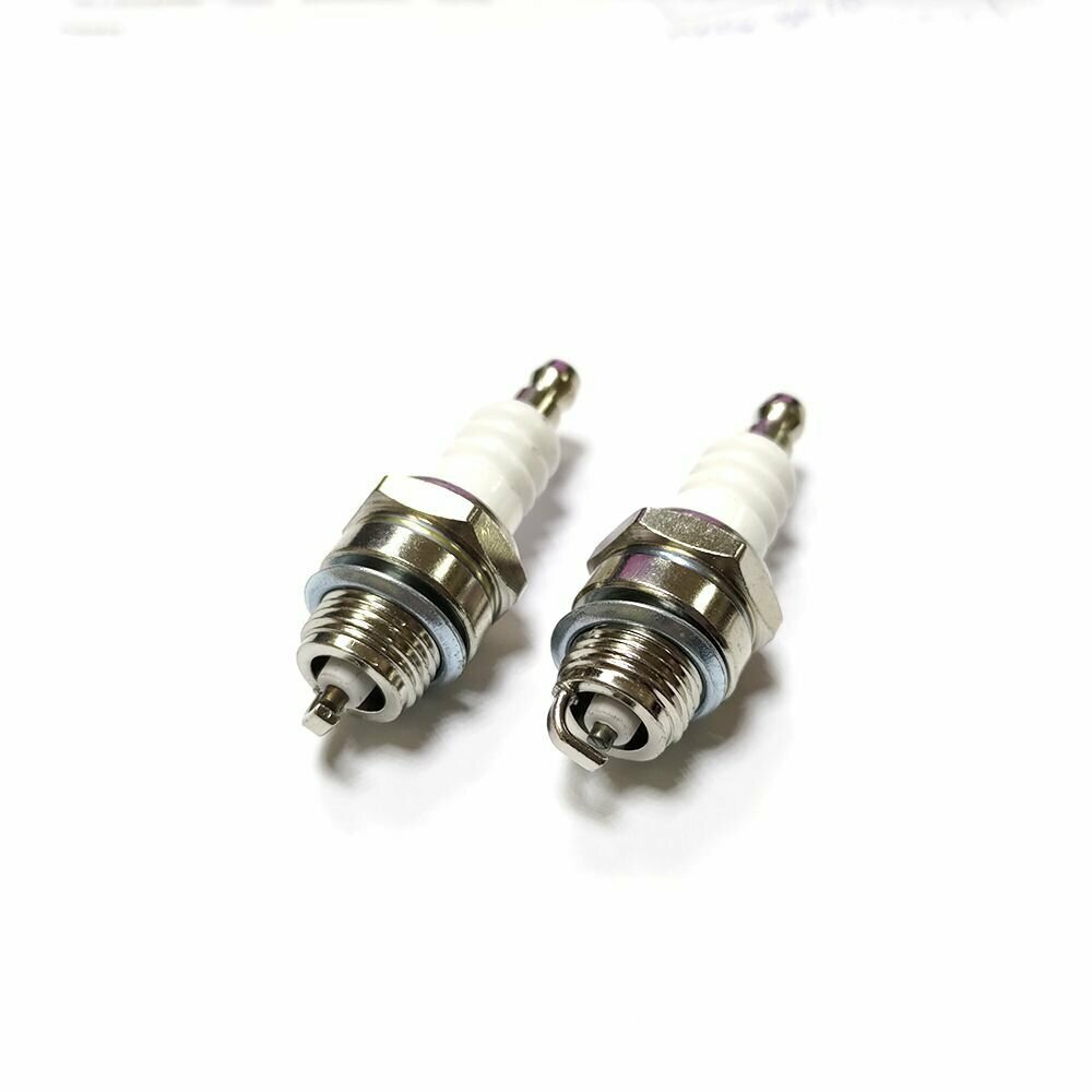 фото Свеча зажигания для двухтактных бензопил, триммеров и т.п. 2шт. 010128B
