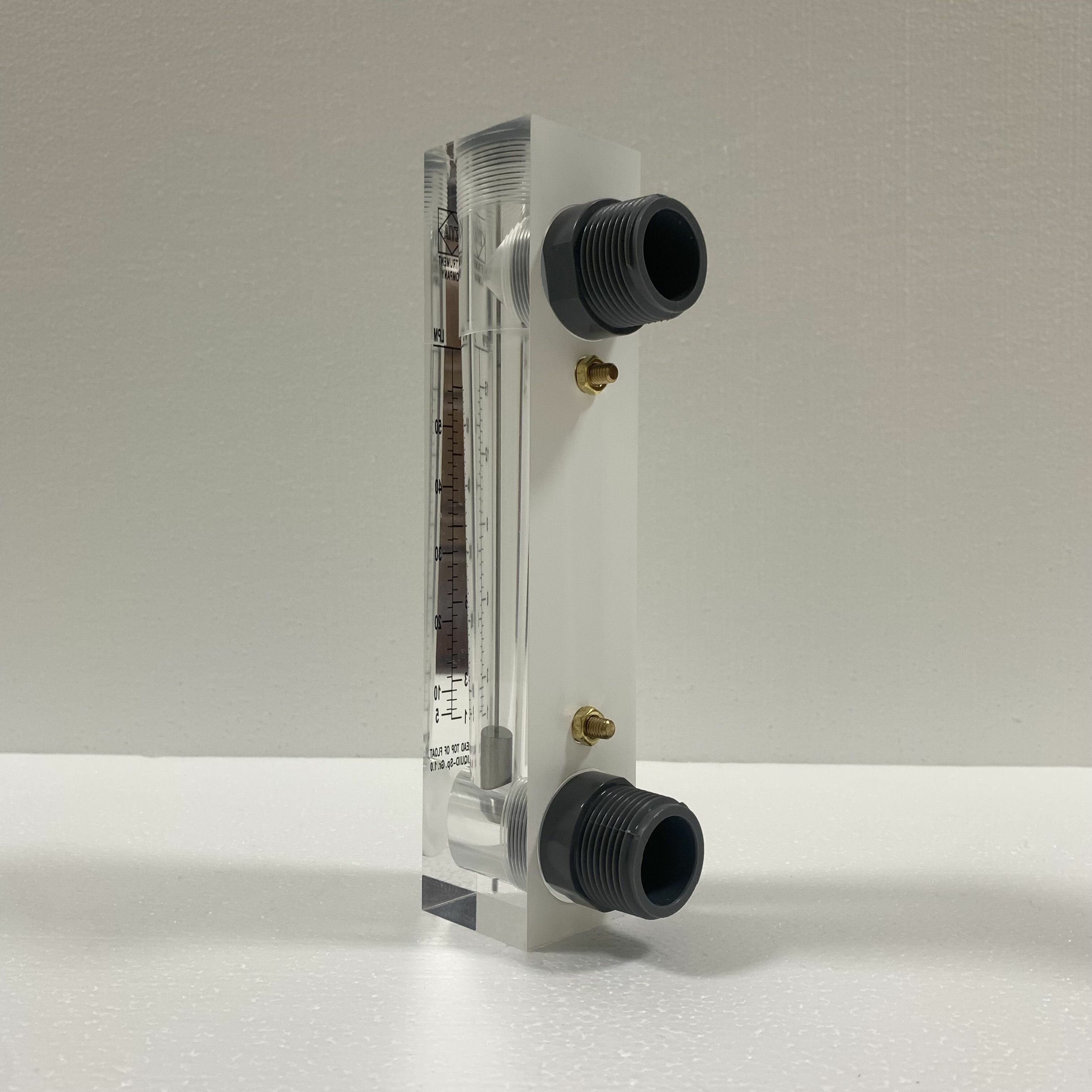 Ротаметр (расходомер) воды LZM-25Z, диапазон измерения 1-15 г/м и 5-50 л/м, акриловый корпус, фитинги ПВХ, без регулятора расхода - фотография № 4