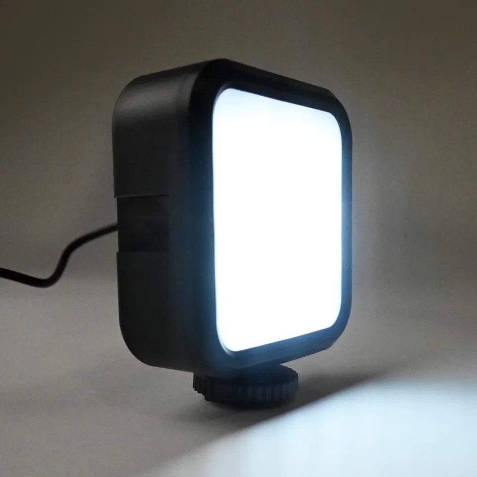Осветитель / Свет для фото и видео / LED лампа 3-х цветная