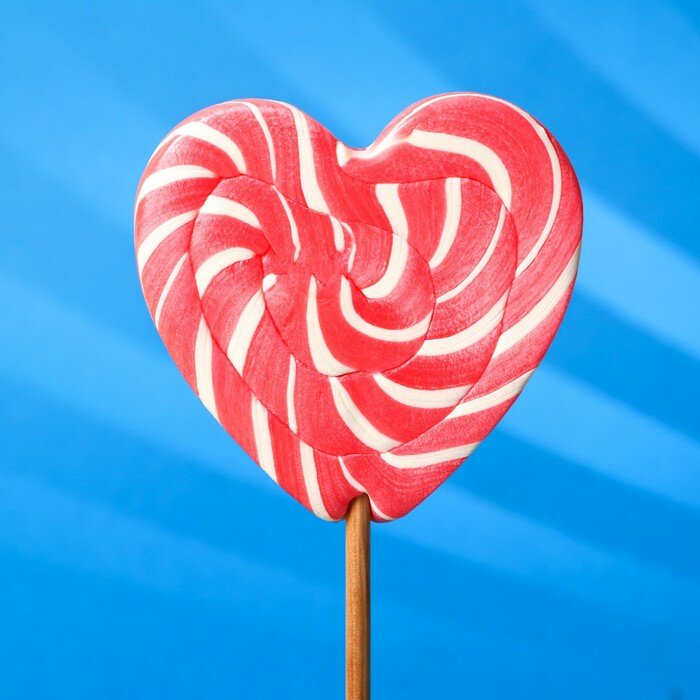 Карамель на палочке 'Лолли сердце двухцветное' 70г красное - фотография № 1