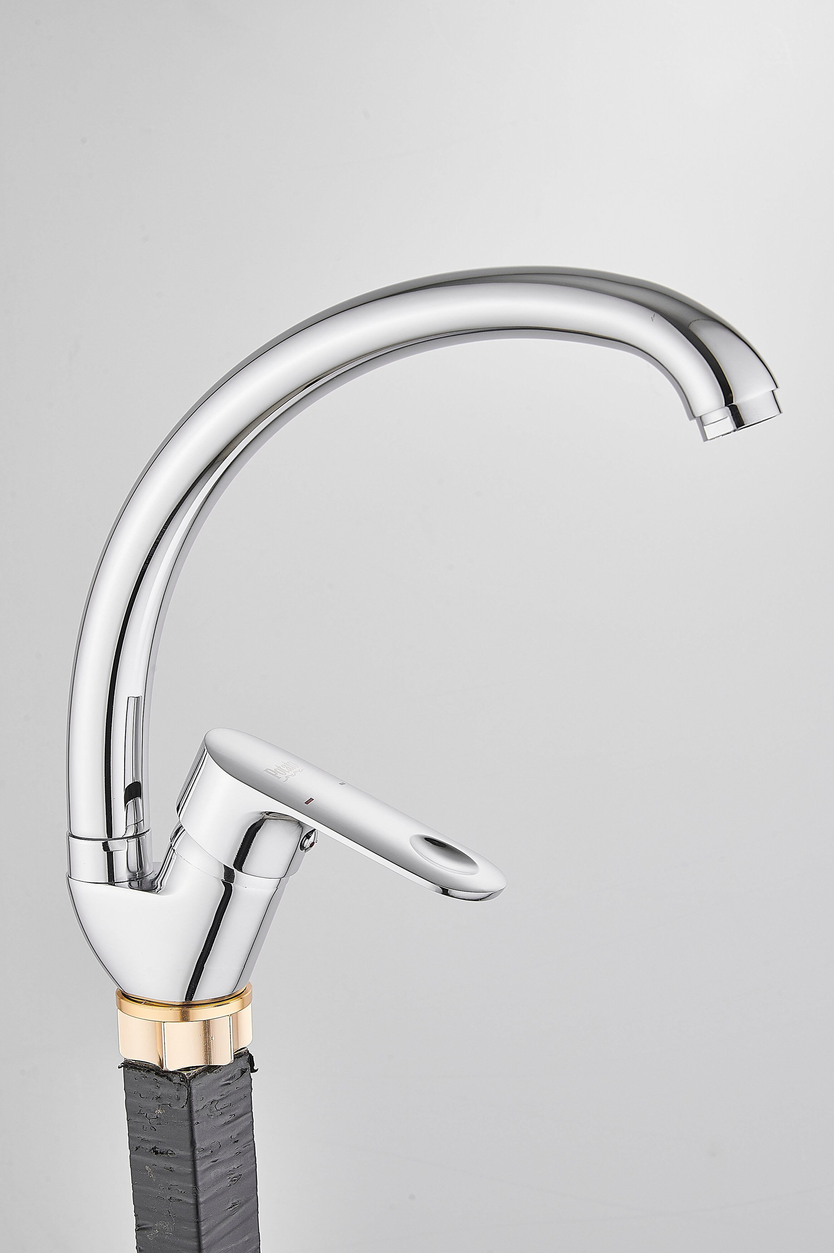 Смеситель на кухню Potato P59201N