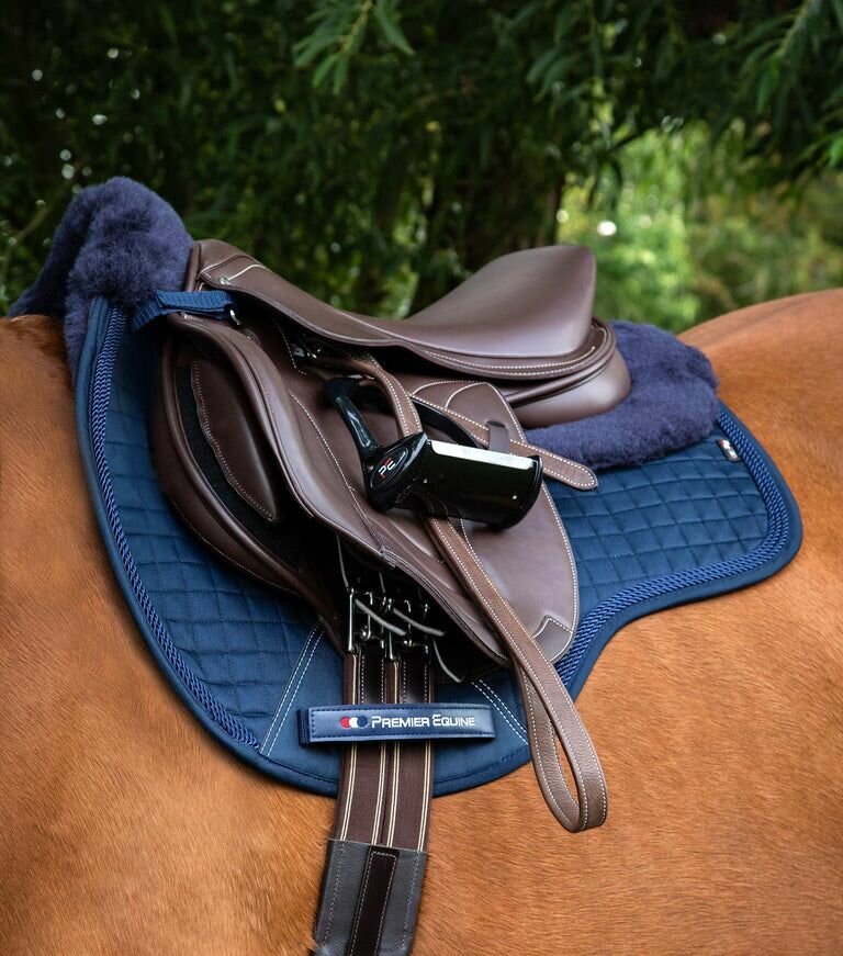 Вальтрап для лошади из мериносовой шерсти European Saddle Pad - GP/Jump Square (темно-синий) - фотография № 2