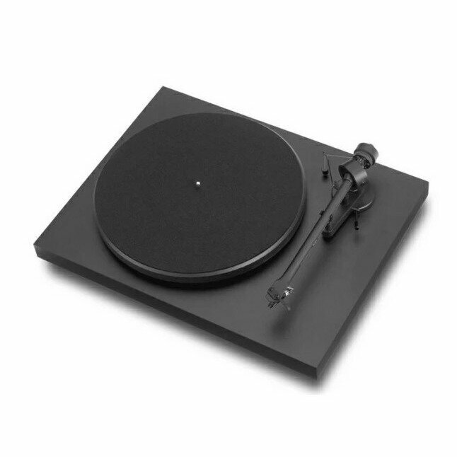 Проигрыватель винила Pro-Ject Debut III HG Black OM5e