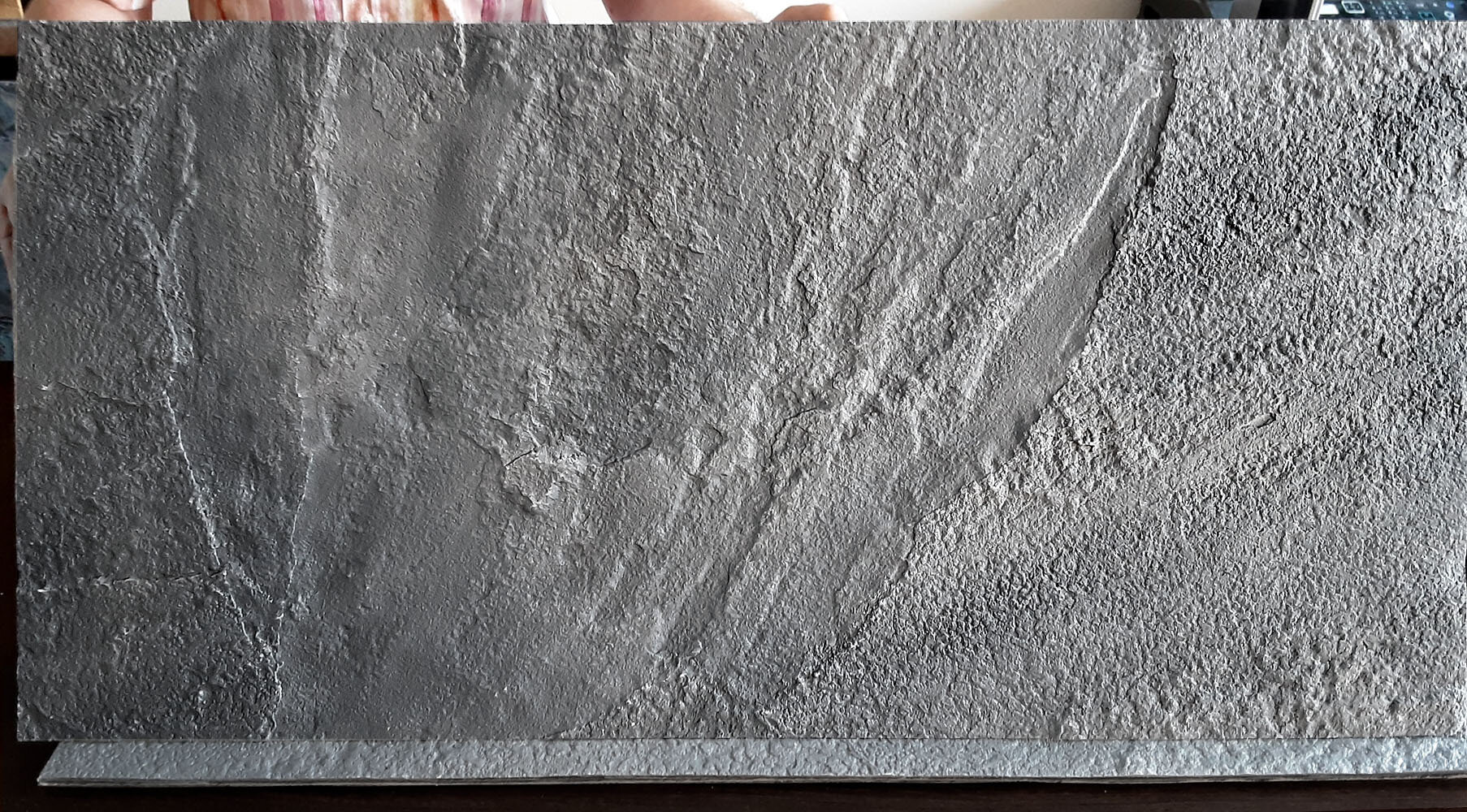 Гибкая керамика ZIKAM - рельефные стеновые панели в виде натурального камня 1000х500х2,5мм. Серый песчаник. - фотография № 3