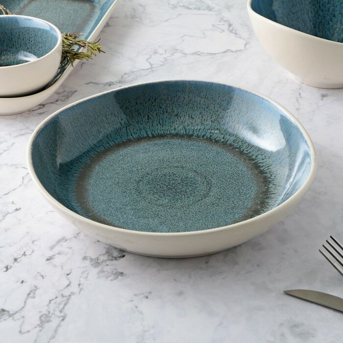 фото Салатник фарфоровый Magistro Pearl, 900 мл, цвет синий