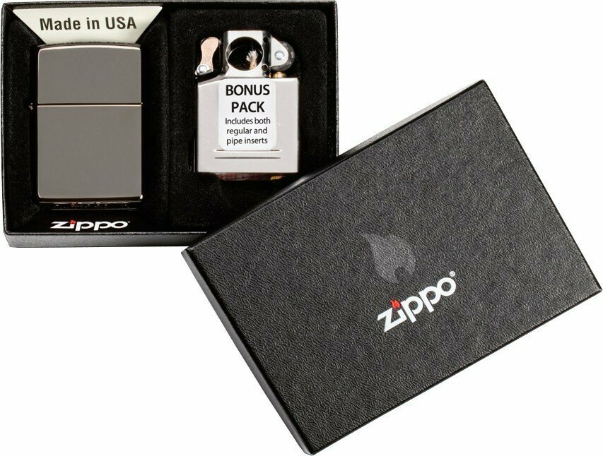 Подарочный набор ZIPPO: зажигалка Black Ice® и вставной блок для зажигалок для трубок, латунь/сталь - фотография № 1