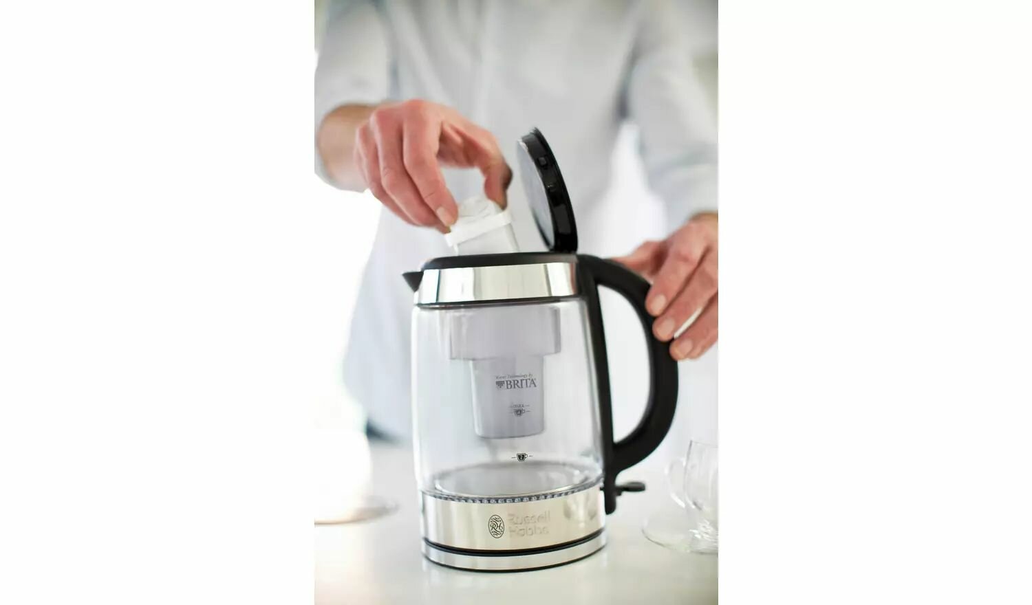 Стеклянный электрический чайник Russell Hobbs Brita Purity Filter - фотография № 6