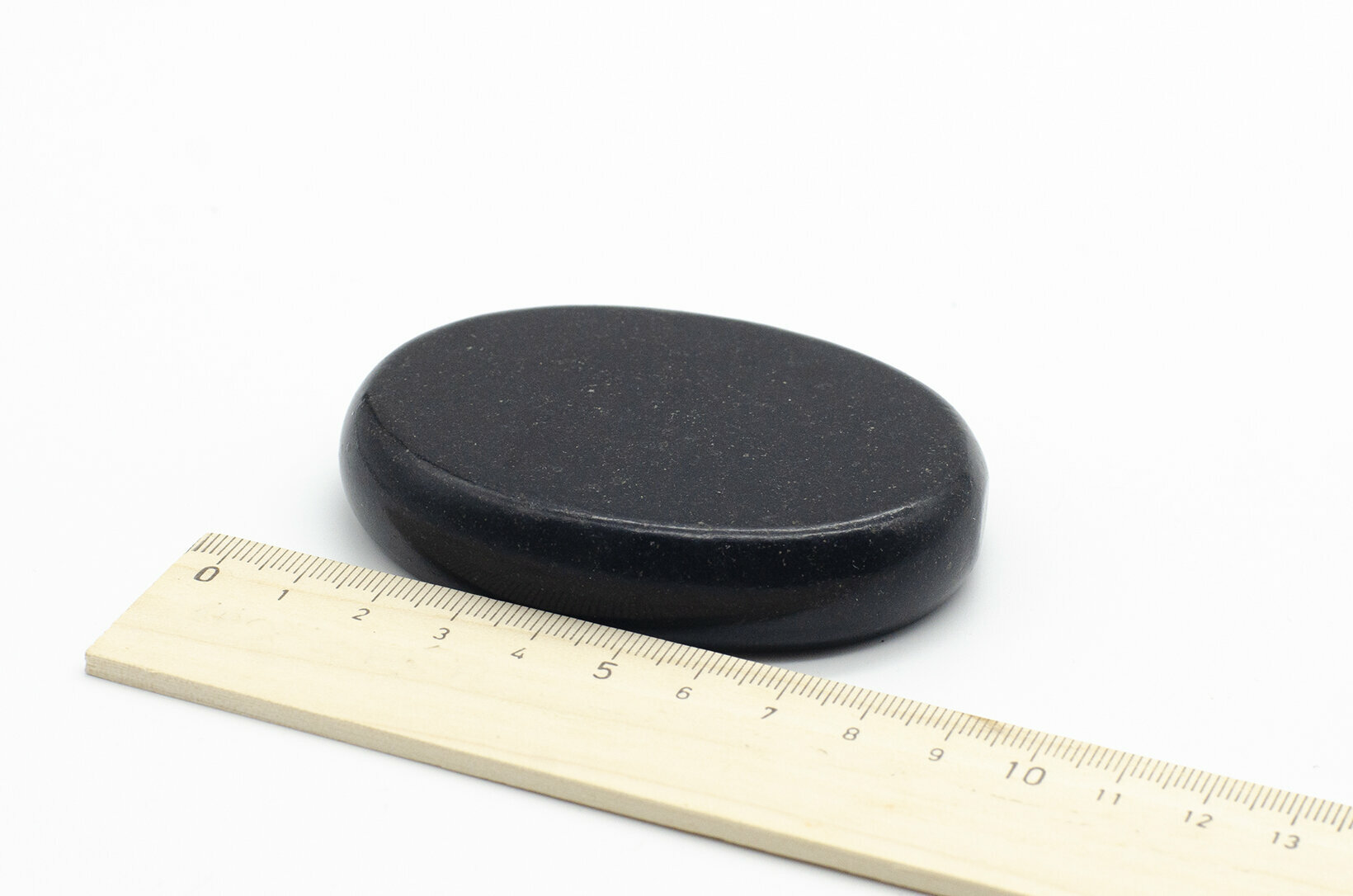 Камень базальтовый для массажа 1,8*6*8см стоунтерапия - фотография № 2