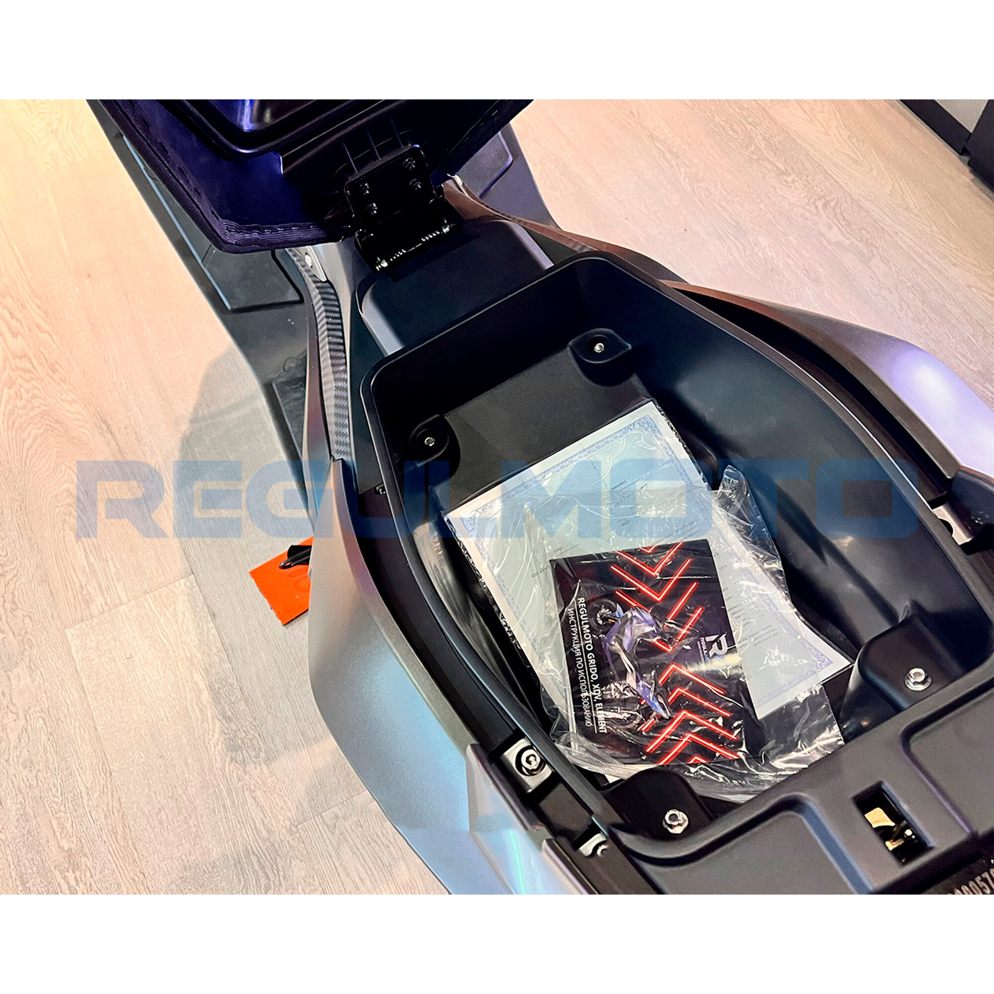 Скутер Regulmoto ELEMENT 300CC 4T (LJ300T-18) EFI Черный матовый 102001-1