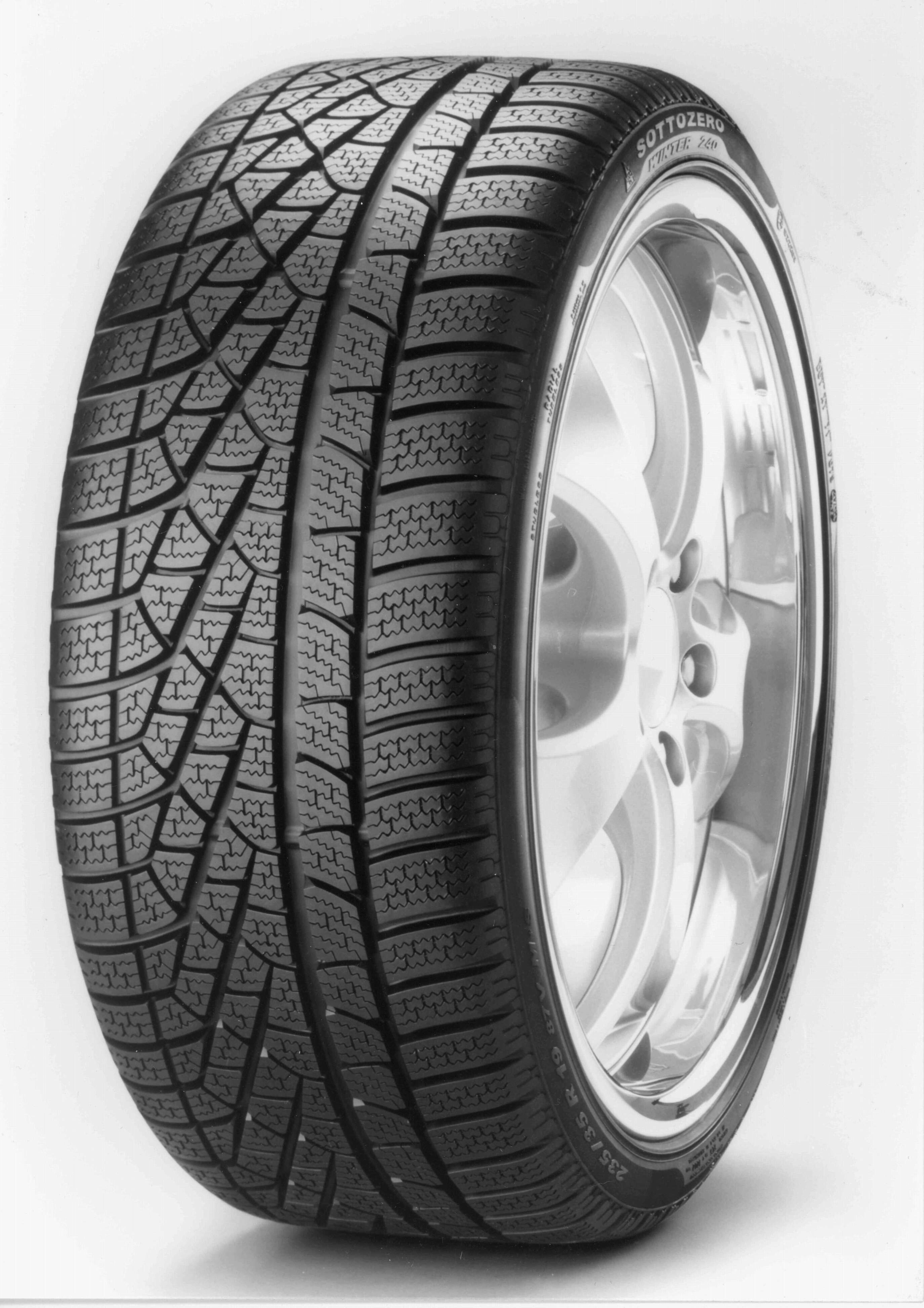 Pirelli Winter SottoZero 225/60R18 100H