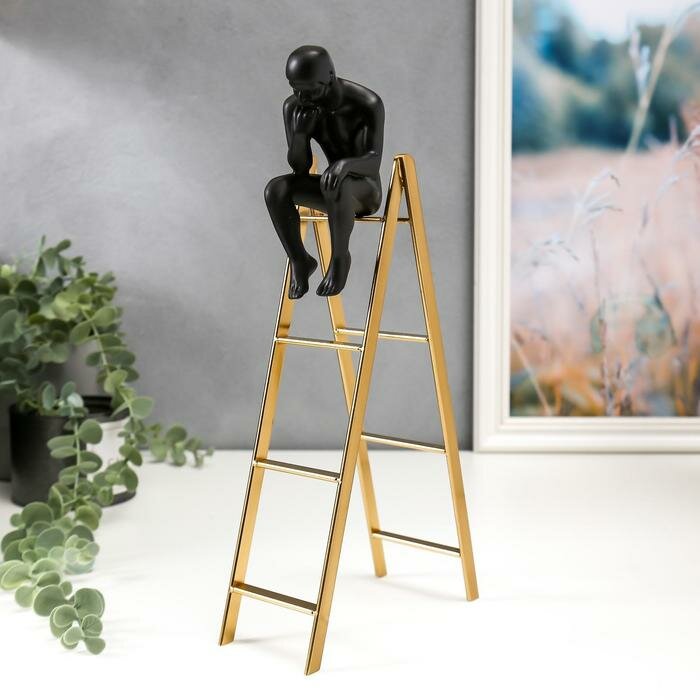 фото Сувенир полистоун, металл "Мыслитель на лестнице" чёрный с золотом 30,6х6,7х16 см