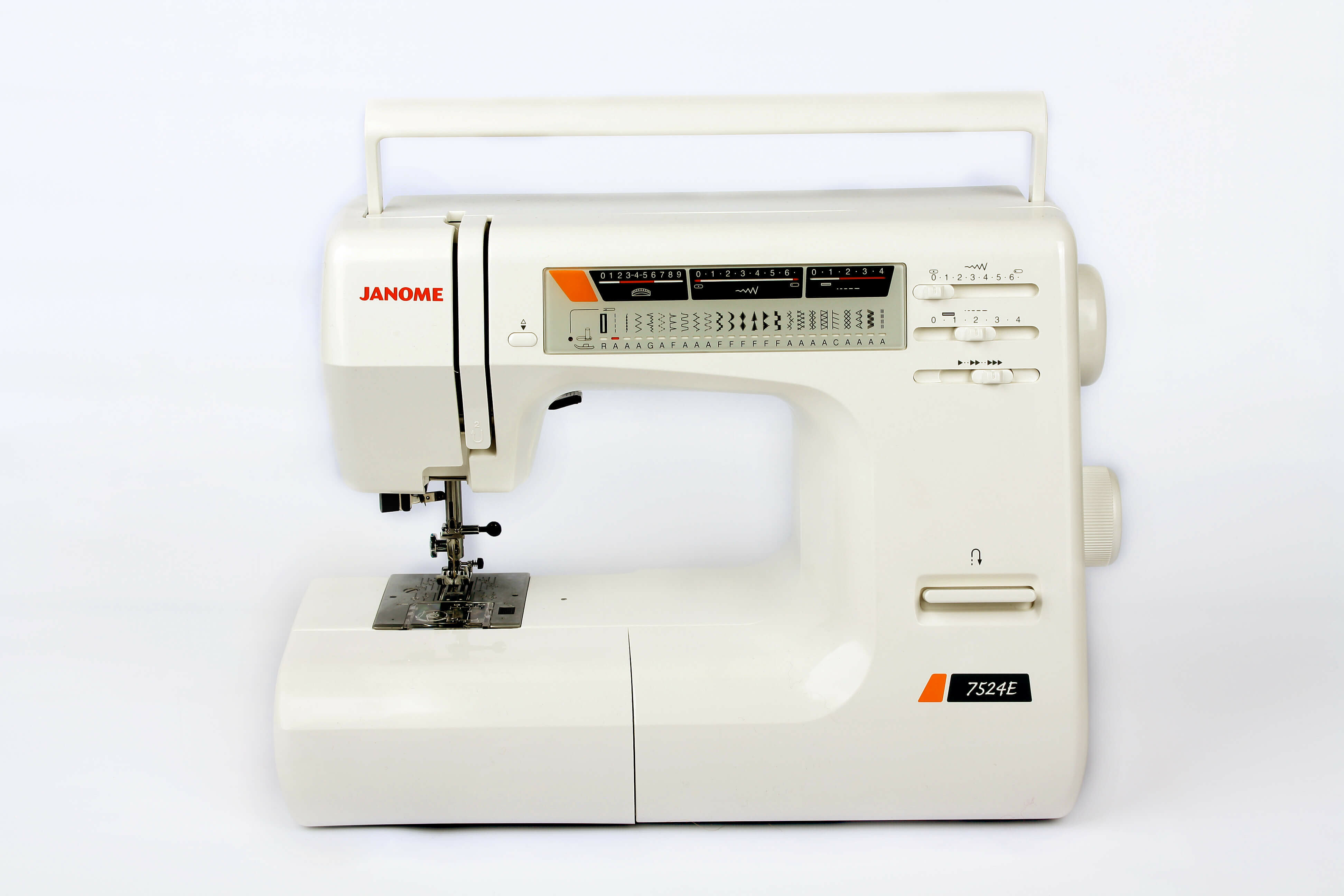 Швейная машина Janome 7524E (без чехла)