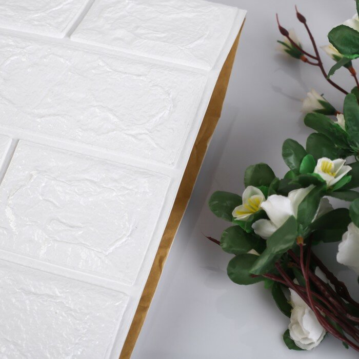 фото Самоклеящаяся ПВХ панель "Белый кирпич" 77*70*0,2 см