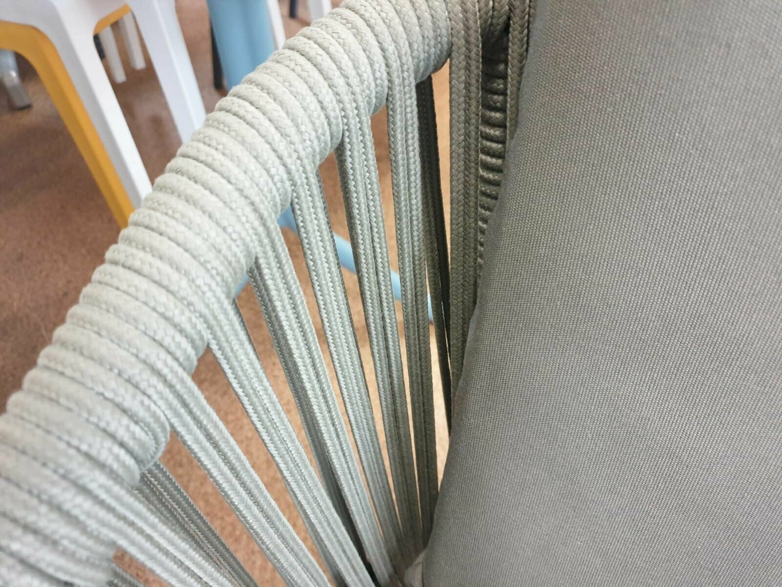 Кресло плетеное с подушками ReeHouse Palermo Антрацит, светло-коричневый - фотография № 4