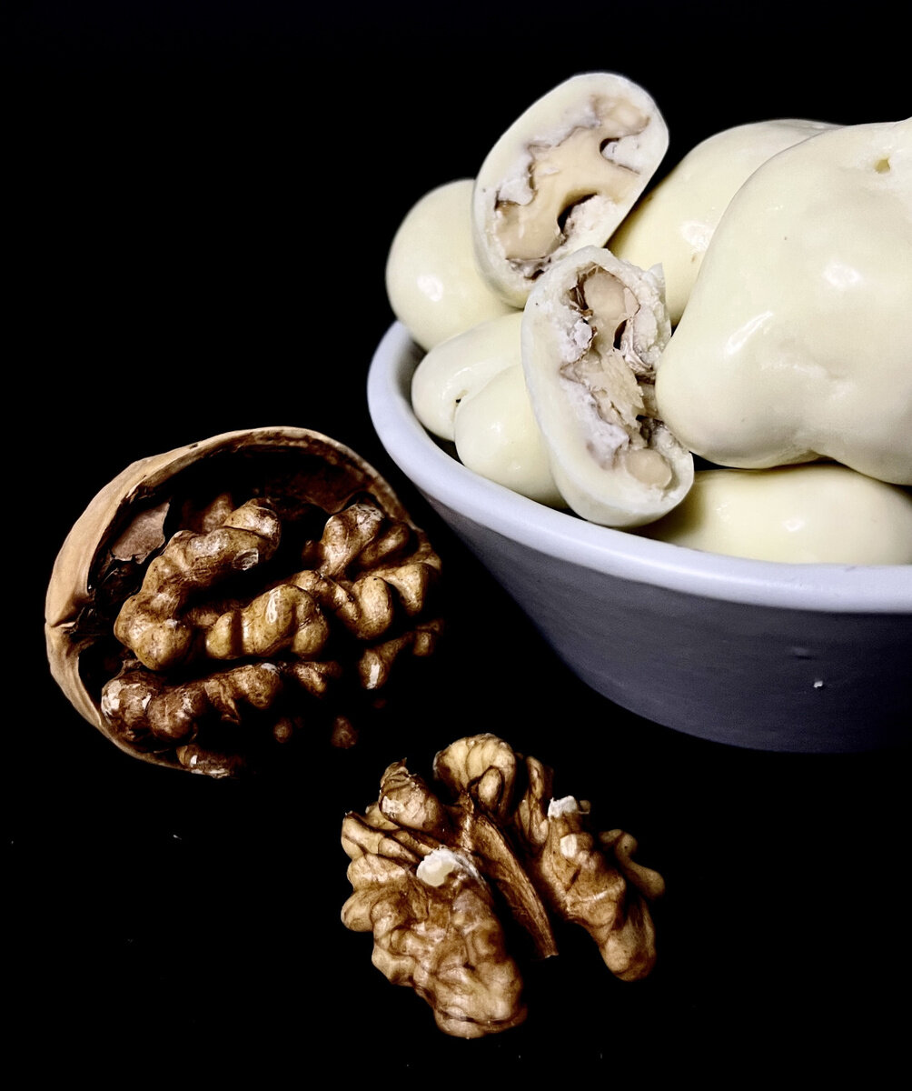 Грецкий орех в белом шоколаде, MAZON FOODS, 500 гр - фотография № 2