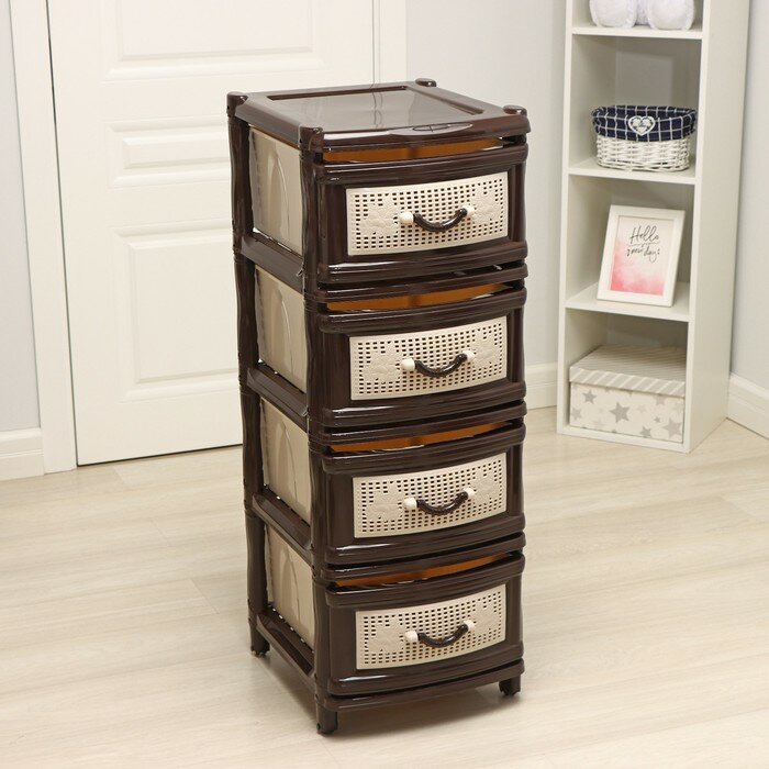 фото Комод 4-х секционный, цвет бежево-коричневый