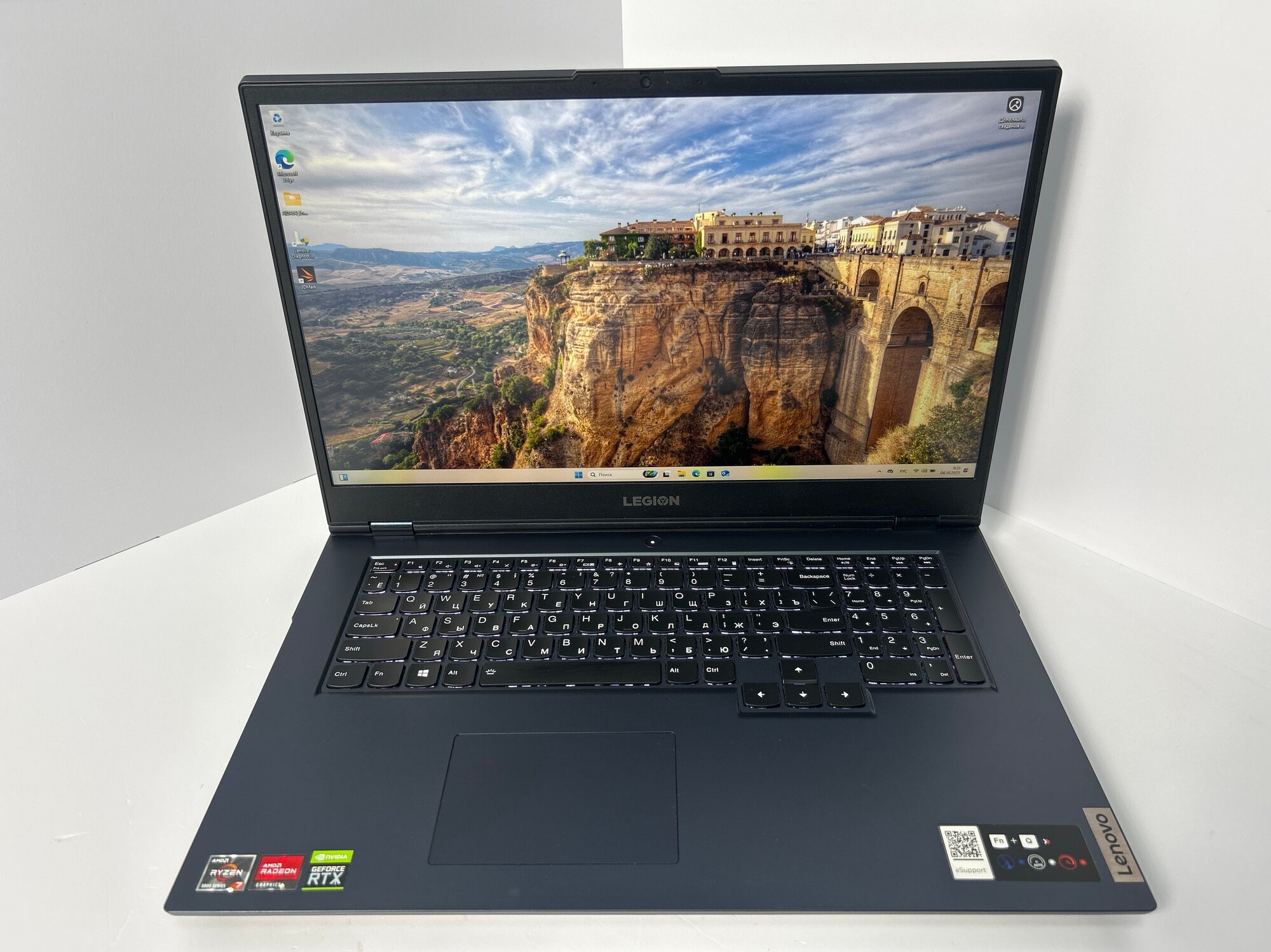 Ноутбук Lenovo Legion 5 17ACH6H (82JY00F7RU) 17.3"/AMD Ryzen 7 5800H/RAM 16GB/SSD 512GB/NVIDIA GeForce RTX 3060 6GB/IPS 144Hz/1920*1080/Windows 11/Подсветка кл-ры: LED/черный. Состояние: Уценка/небольшой след. на матрице от клавиатуры/скол на крышке