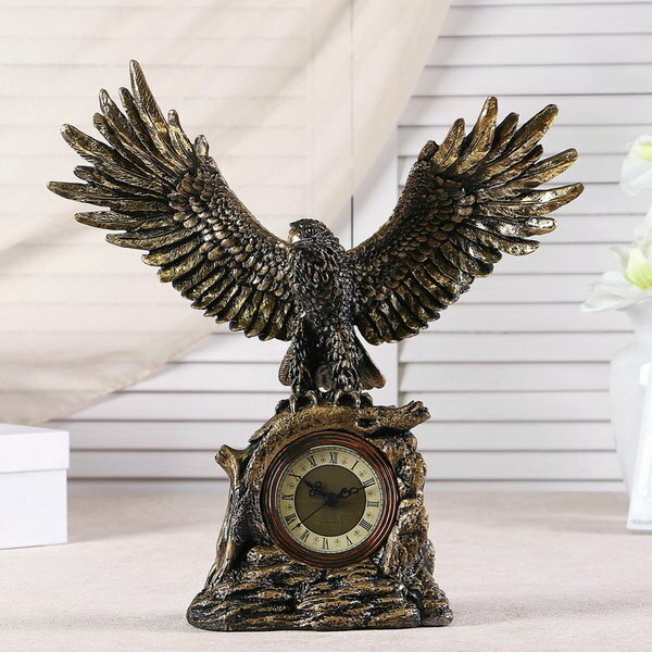 Часы настольные каминные "Орел расправил крылья" 35 см золото