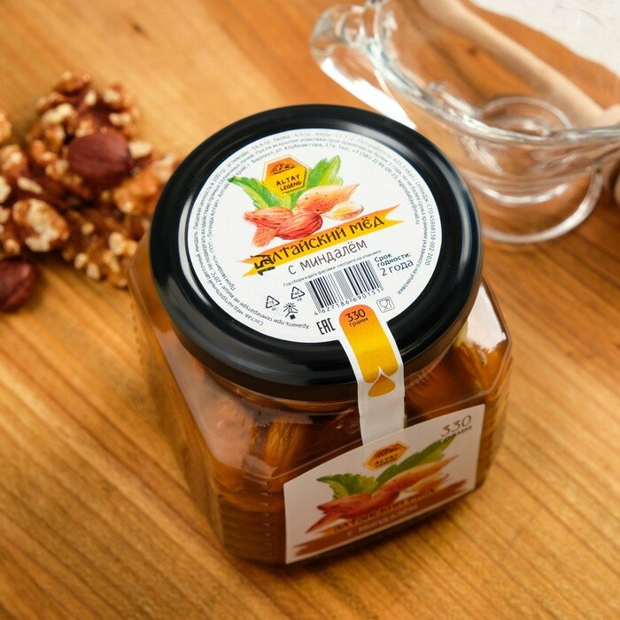 Мёд Алтайский натуральный цветочный, с миндалем, 330 г - фотография № 1
