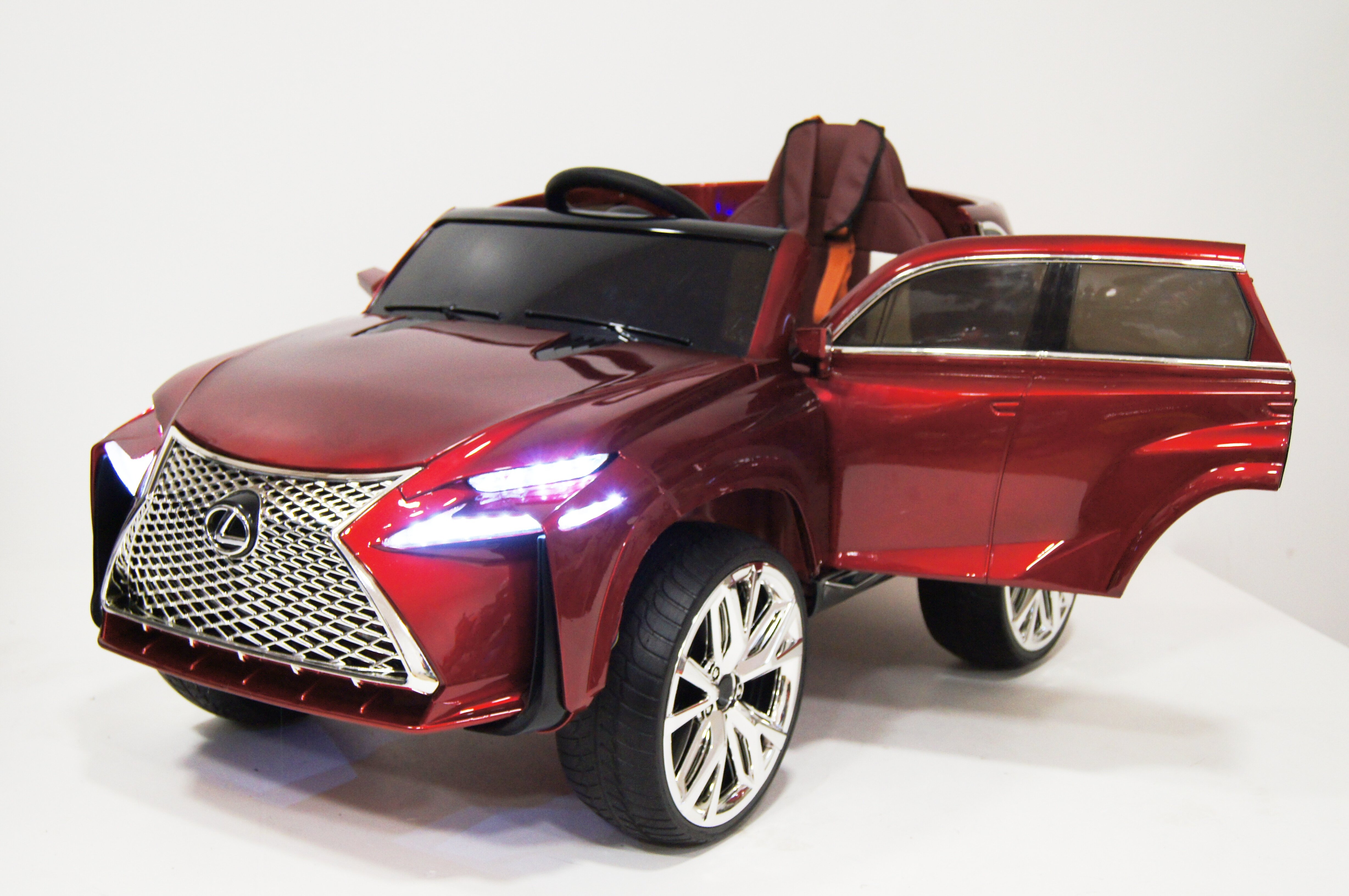 RiverToys Автомобиль Lexus E111KX в новом корпусе, вишневый глянец