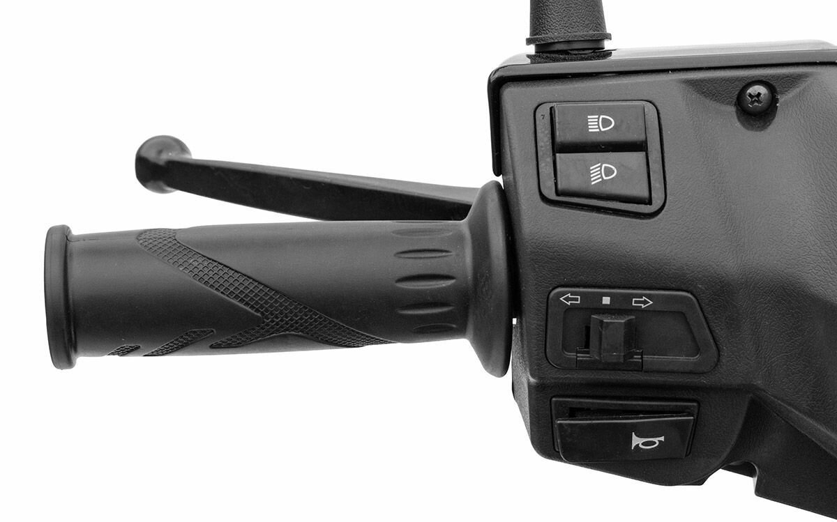 Скутер Regulmoto EAGLE 50 (LJ80QT-3L) колёса R12, Черный/красный, 100021/1-2 — фото 8
