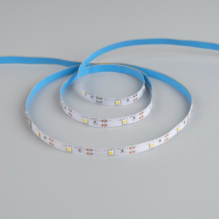 Светодиодные ленты Luazon Lighting Светодиодная лента, SMD2835, 3 м, IP20, 30 LED/м, 4.5V, ААх3, Т/белый - фотография № 2