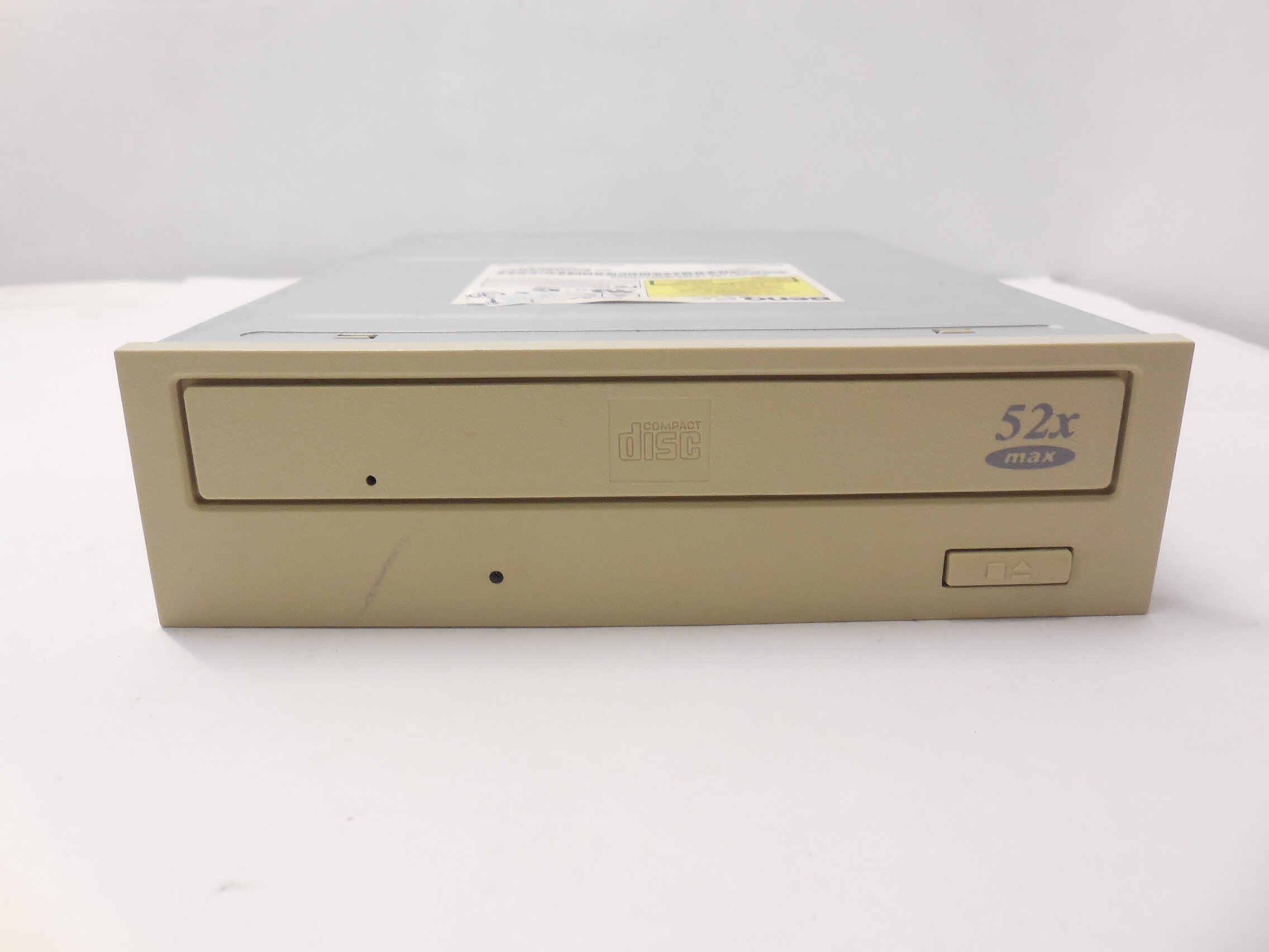 Легенда! Привод CD ROM BenQ 652A