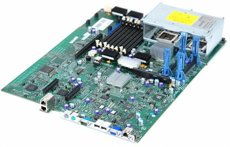 Материнская плата HP i5000P Dual Socket 771 8FBD 2PCI-E8x SVGA 2GbLAN E-ATX 1333Mhz [436526-001]