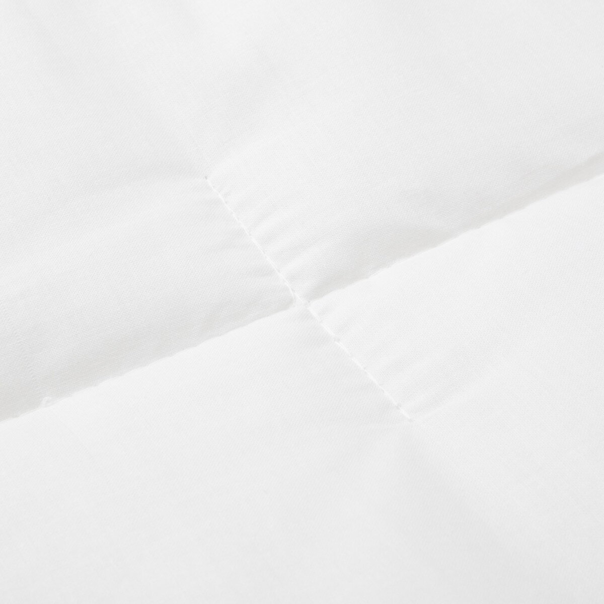 Одеяло Desforges Paris Ardennes White 240x220 см - фотография № 4