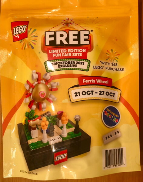  LEGO Bricktober Fairground Set 4/4 - Ferris Wheel