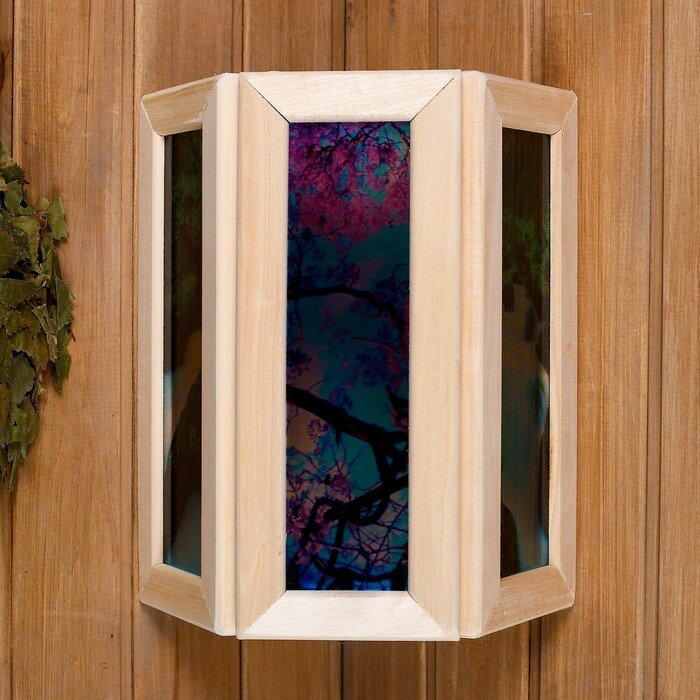 Абажур деревянный "Рисунок" со вставками из стекла - фотография № 2