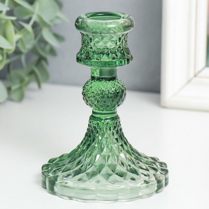 Подсвечник стекло на 1 свечу "Женева" d-2,2 см зелёный 10,5х7,7х7,7 см - фотография № 1