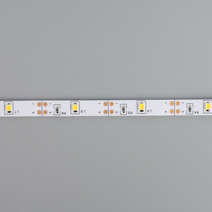 Светодиодные ленты Luazon Lighting Светодиодная лента, SMD2835, 3 м, IP20, 30 LED/м, 4.5V, ААх3, Т/белый - фотография № 4