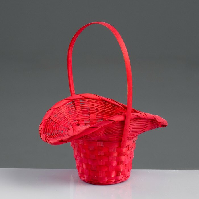 фото Корзина плетёная, бамбук, красная, (шляпка)