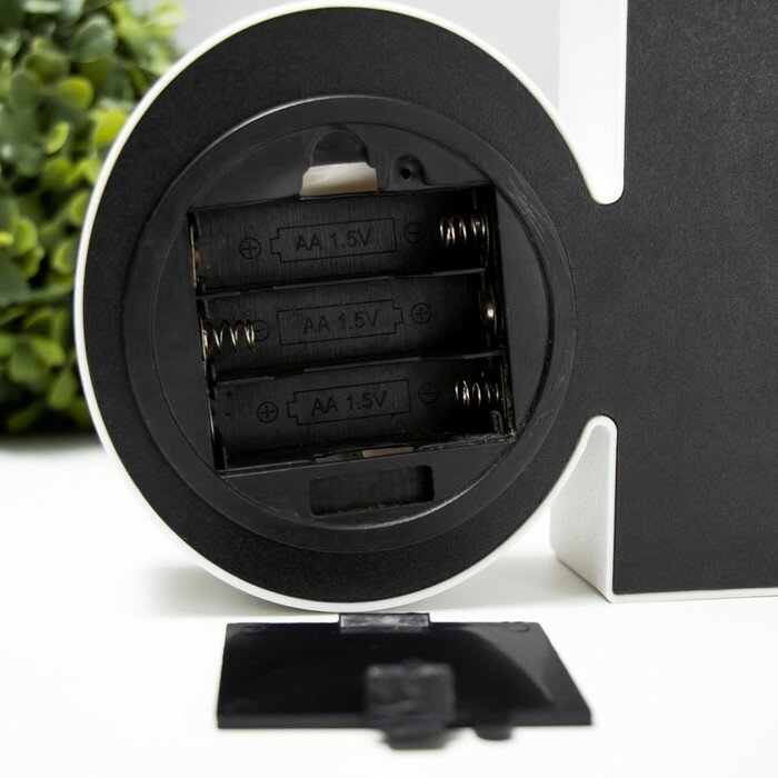 Настольные RISALUX Ночник "Хеллоу" LED USB от батареек 3хАА белый 36х13х4 см - фотография № 6