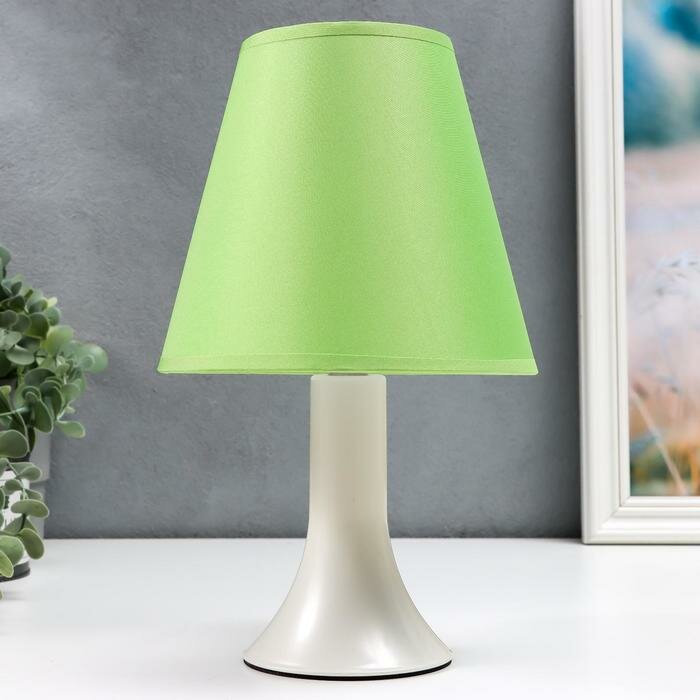 RISALUX Лампа настольная 92204 1хЕ14 15Вт жемчуг/зеленый d=18 см, h=28,5 см