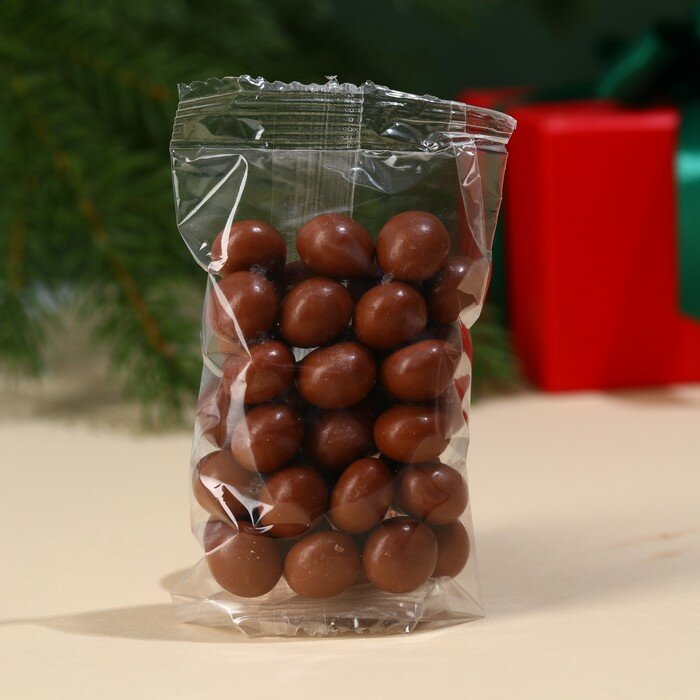 Шоколадные шарик «Дед Мороз» в коробке, 37 г. - фотография № 3