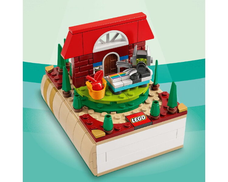  LEGO Bricktober Fairy Tale Set 3/4 - Little Red Riding Hood