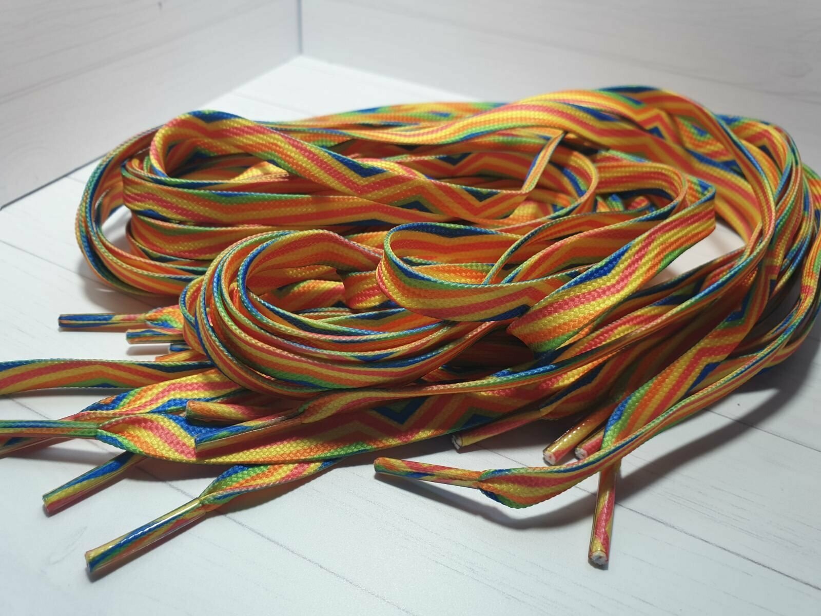 Шнурки "геометрия цветная" Длина 130см 2шт - фотография № 5