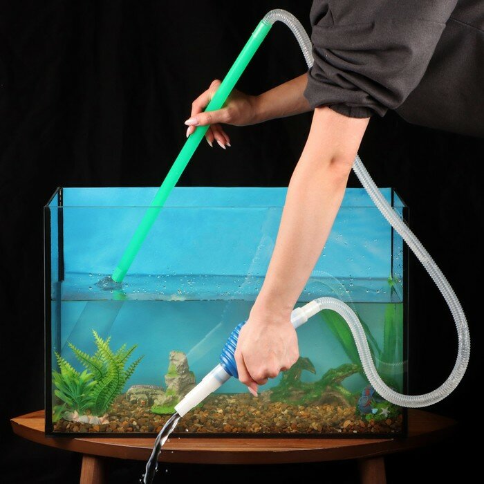 Сифон аквариумный "Пижон" с грушей и сеткой, 2,1 м - фотография № 1