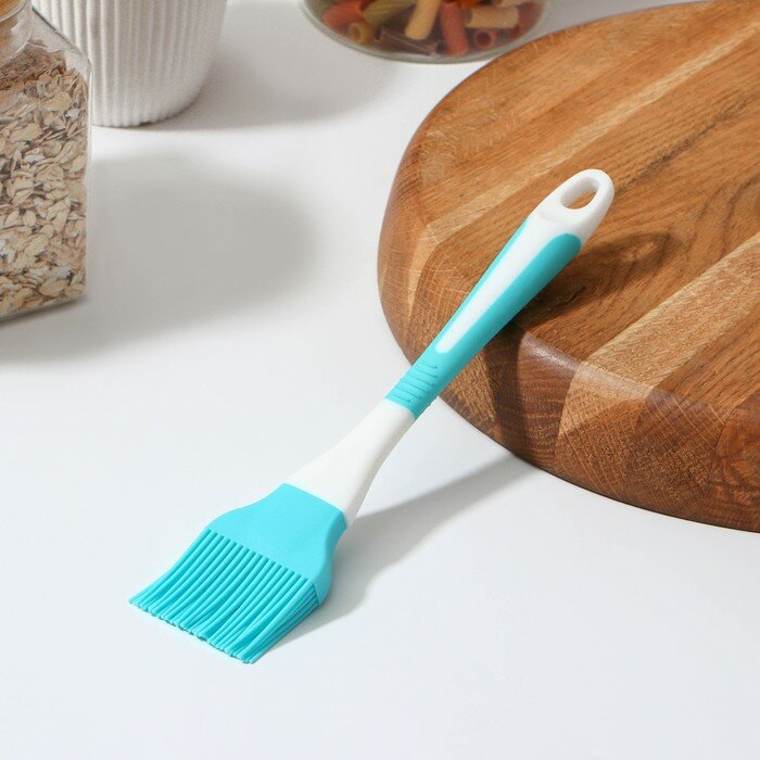 фото Кисть Доляна «Профи», 22×4 см, цвет голубой